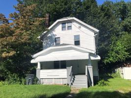 featured image of 712 Garfield St