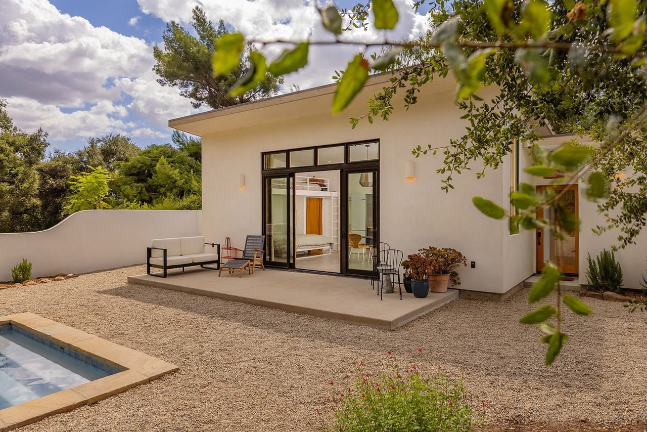 1303B N Montgomery St - Photo 5 of 25