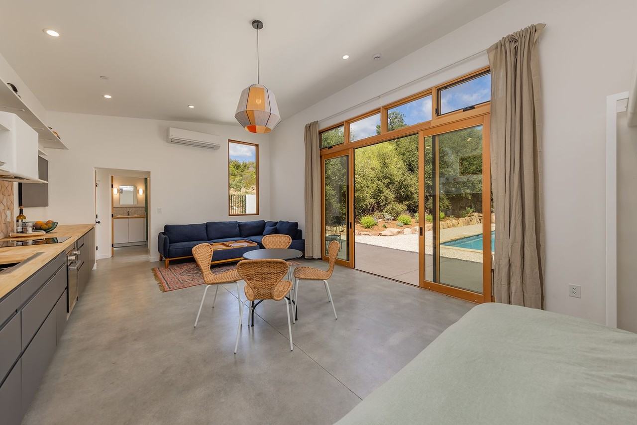 1303B N Montgomery St - Photo 2 of 25