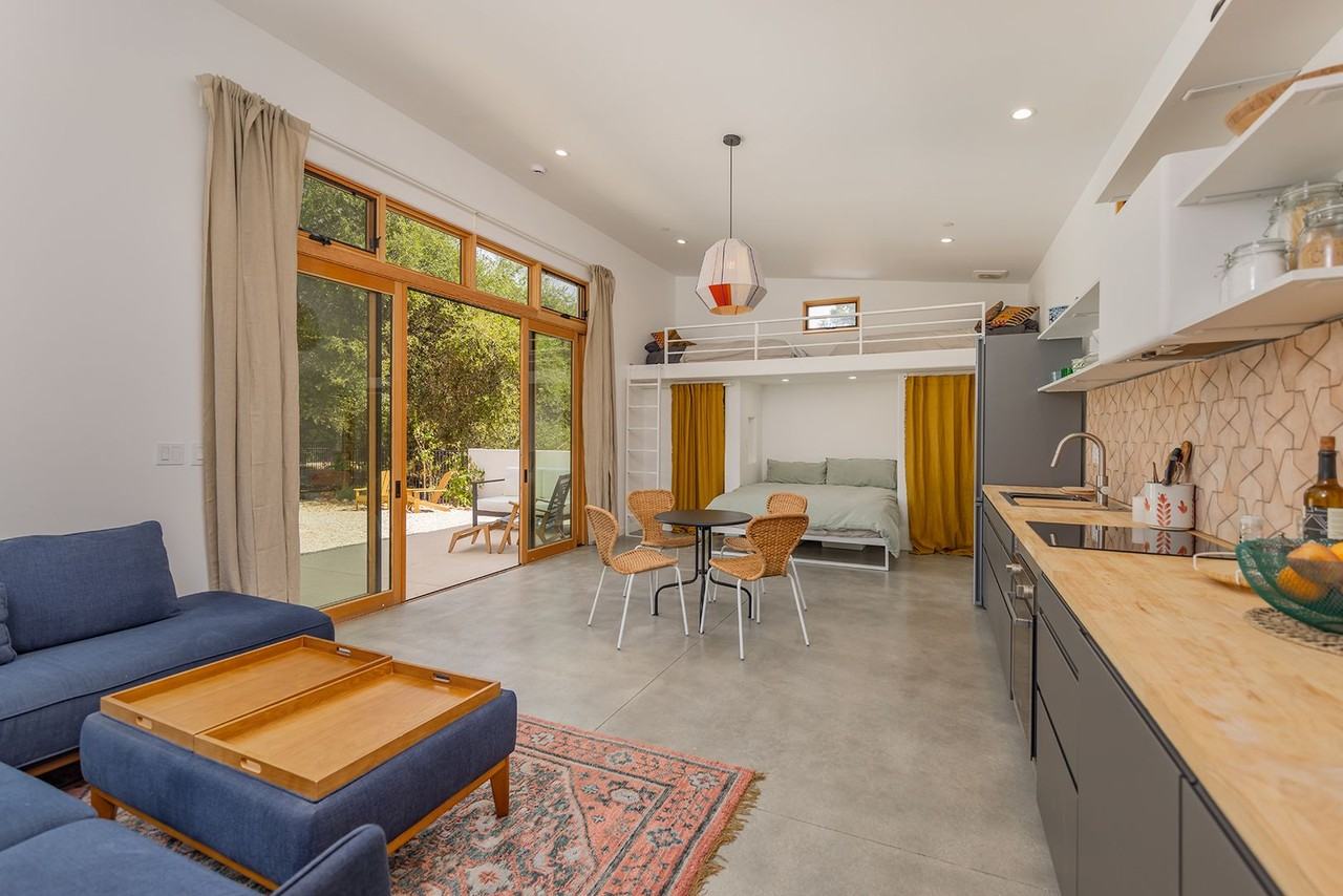 1303B N Montgomery St - Photo 3 of 25