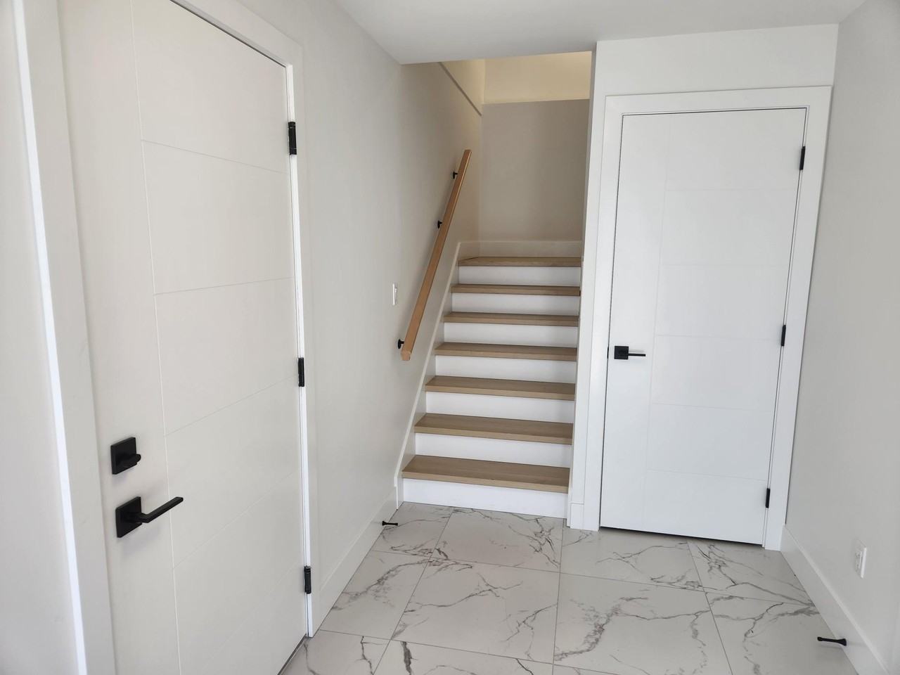 2302 Hudson Terr #1 - Photo 2 of 21