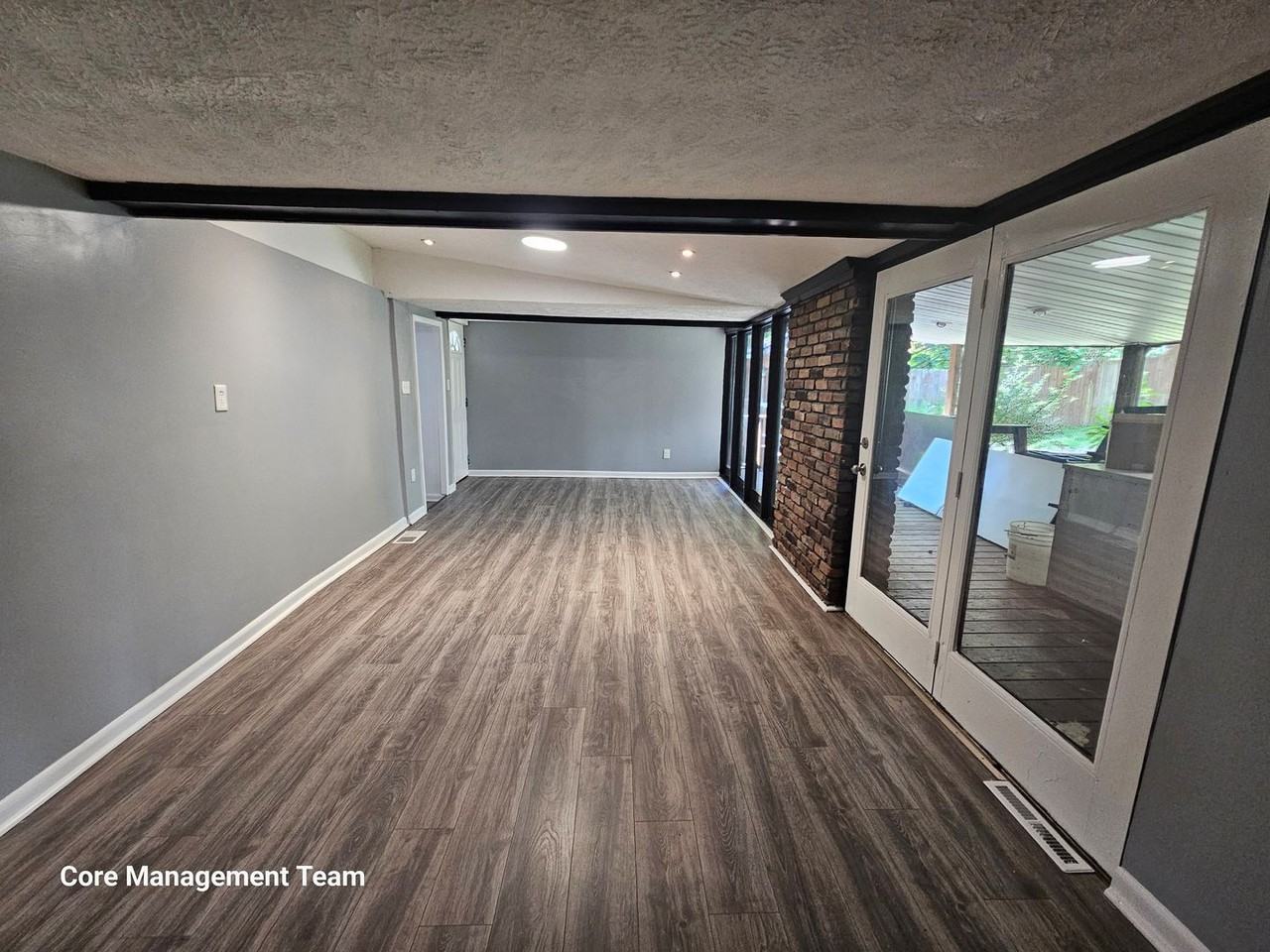 101 Eads St - Photo 2 of 16