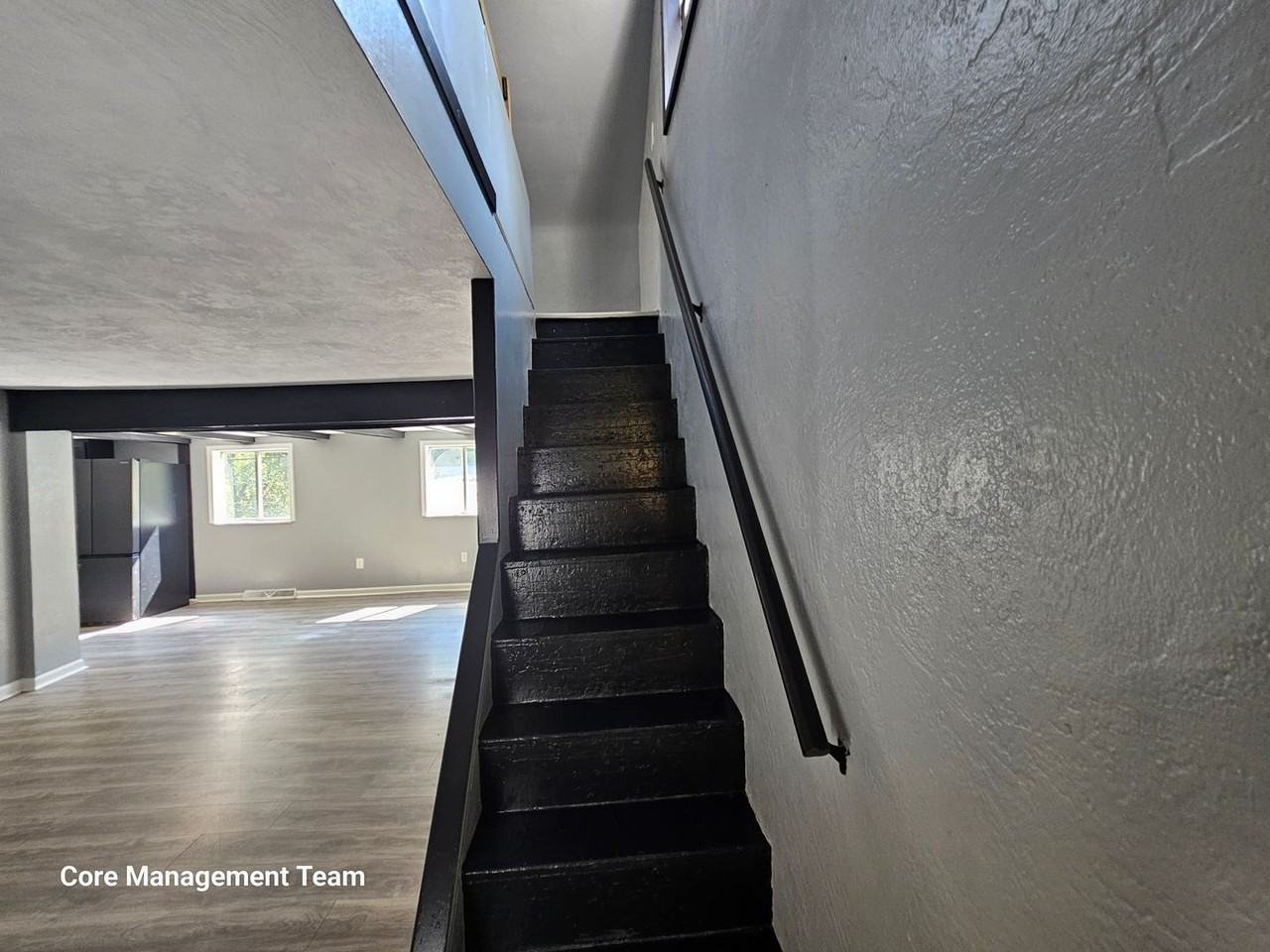 101 Eads St - Photo 3 of 16
