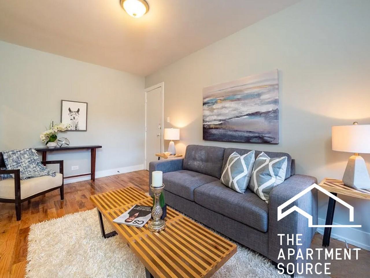 2912 N Mildred Ave #GR - Photo 2 of 7