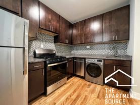 4419 N Wolcott Ave #B2 - Photo 1 of 1