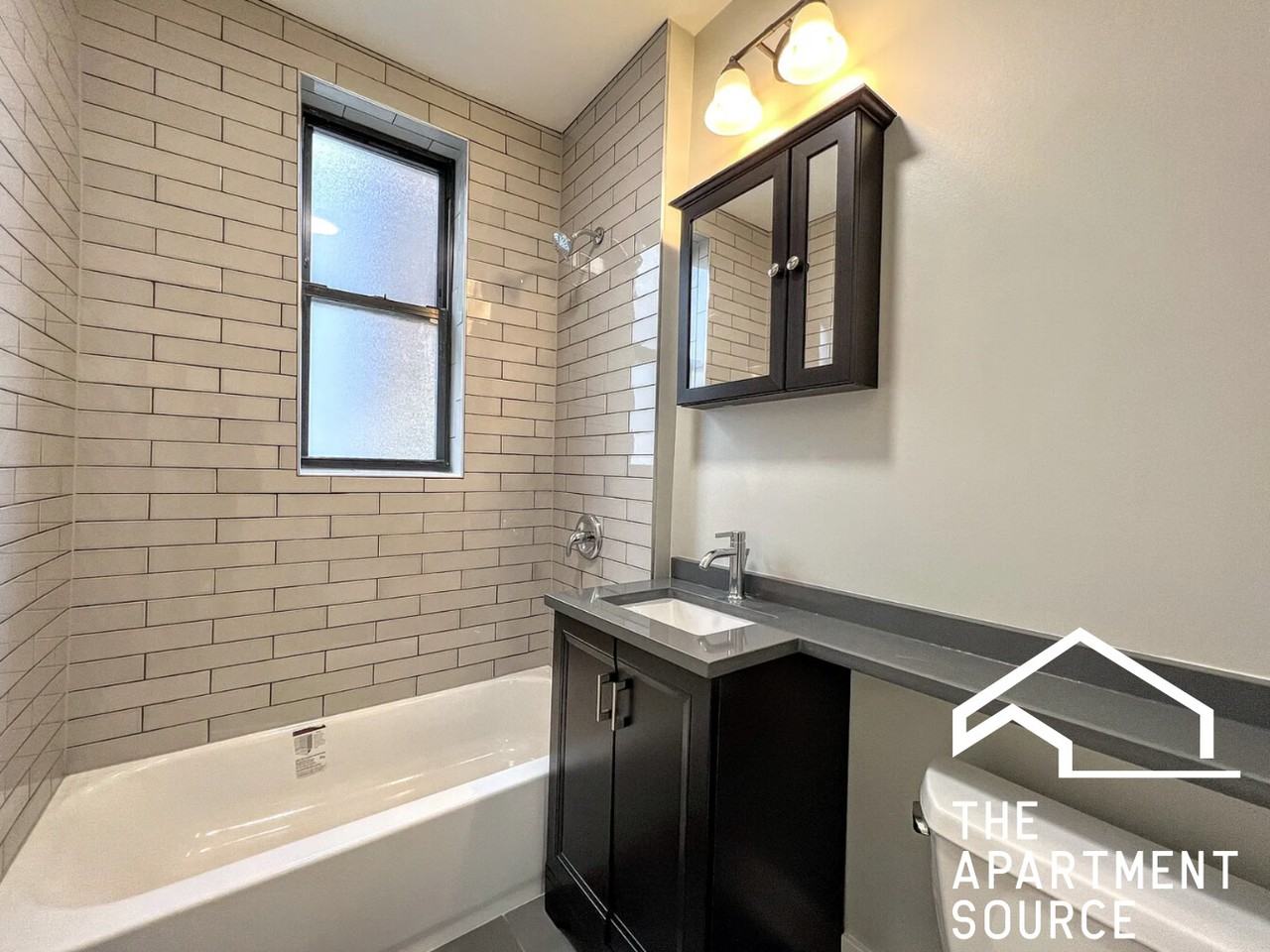 4413 N Wolcott Ave #B3 - Photo 6 of 7