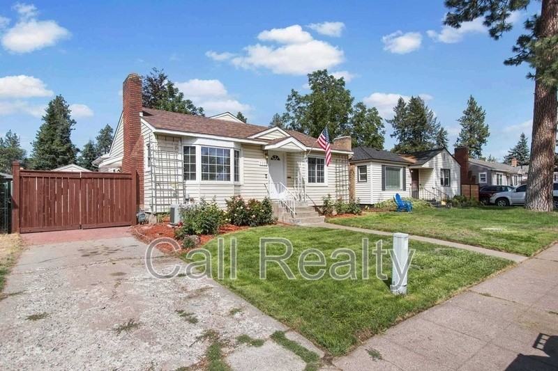 1117 E 33rd Ave - Photo 2 of 25