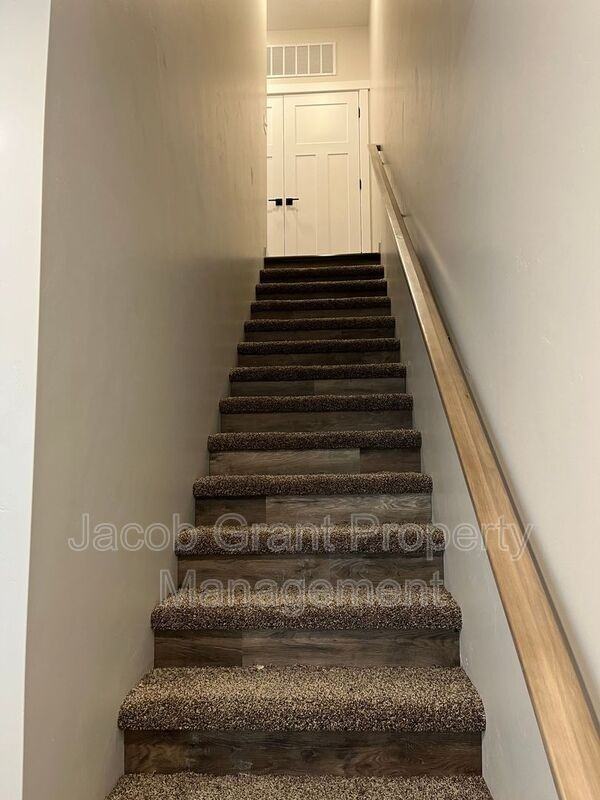 1645 S Bellin Rd #304 - Photo 7 of 14