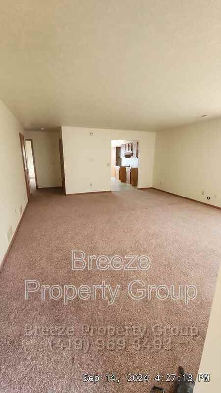 2803 Benford Ln - Photo 2 of 4