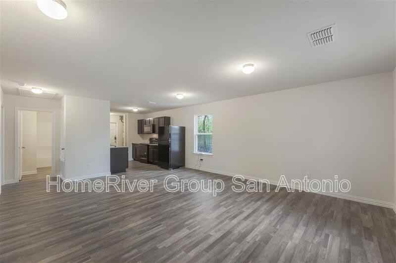 1319 S San Ignacio Ave - Photo 2 of 19