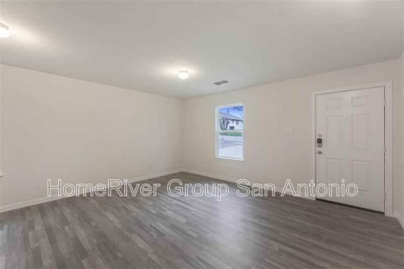 1319 S San Ignacio Ave - Photo 3 of 19