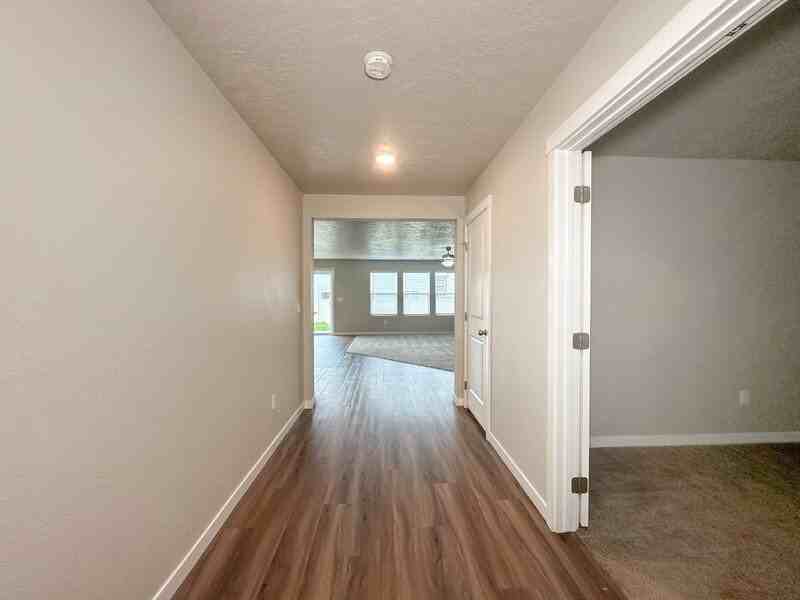 7628 E Lafayette St - Photo 3 of 41