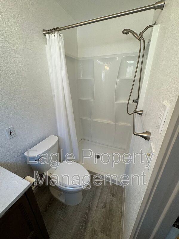 5412 Fernwood Way - Photo 2 of 20