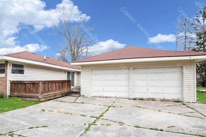 1165 S Elms Rd - Photo 3 of 11