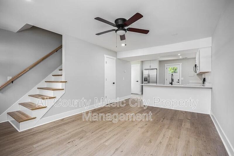 1907 S Lyle Ln #A - Photo 7 of 13