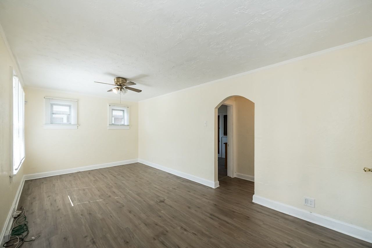 6827 Normandale Dr - Photo 2 of 27