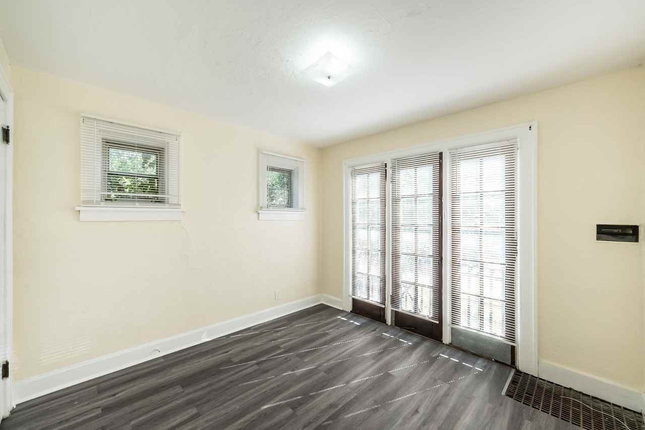 6827 Normandale Dr - Photo 6 of 27