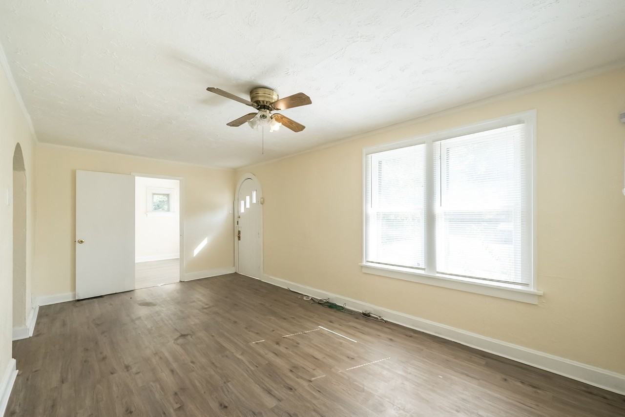 6827 Normandale Dr - Photo 7 of 27