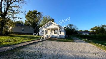 featured image of 205 W Willow St