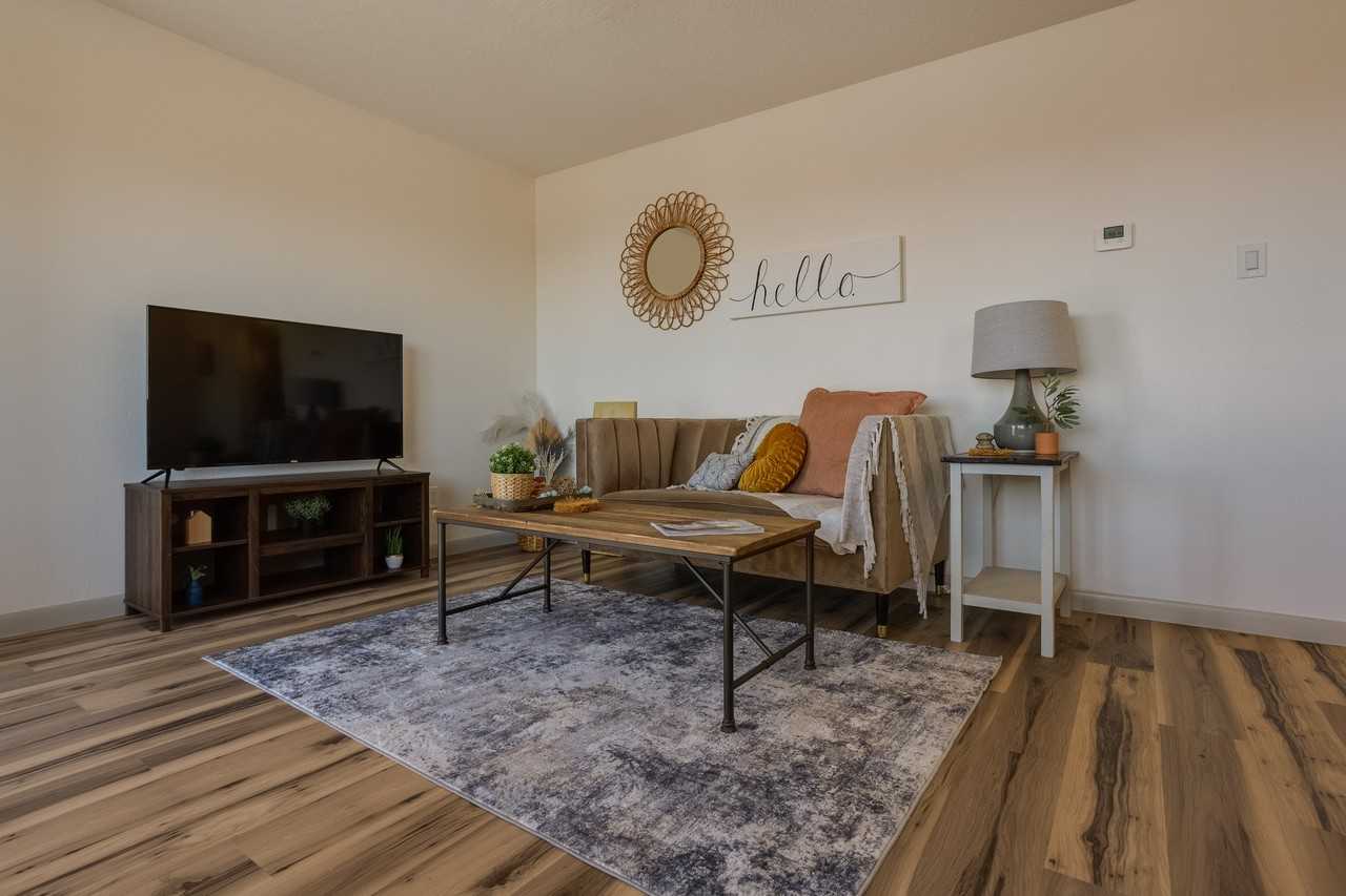 12001 Menaul Blvd Ne - Photo 4 of 21