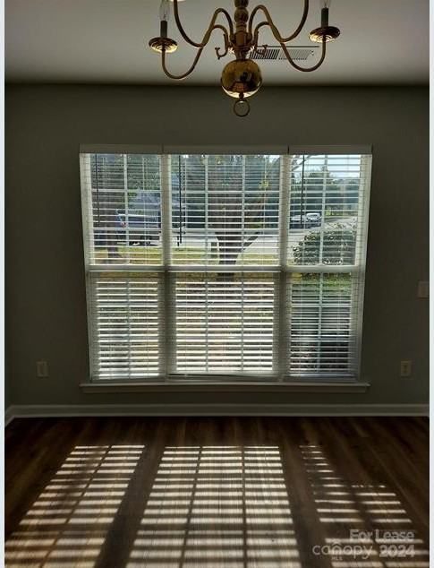 3147 Old Ironside Dr - Photo 3 of 27