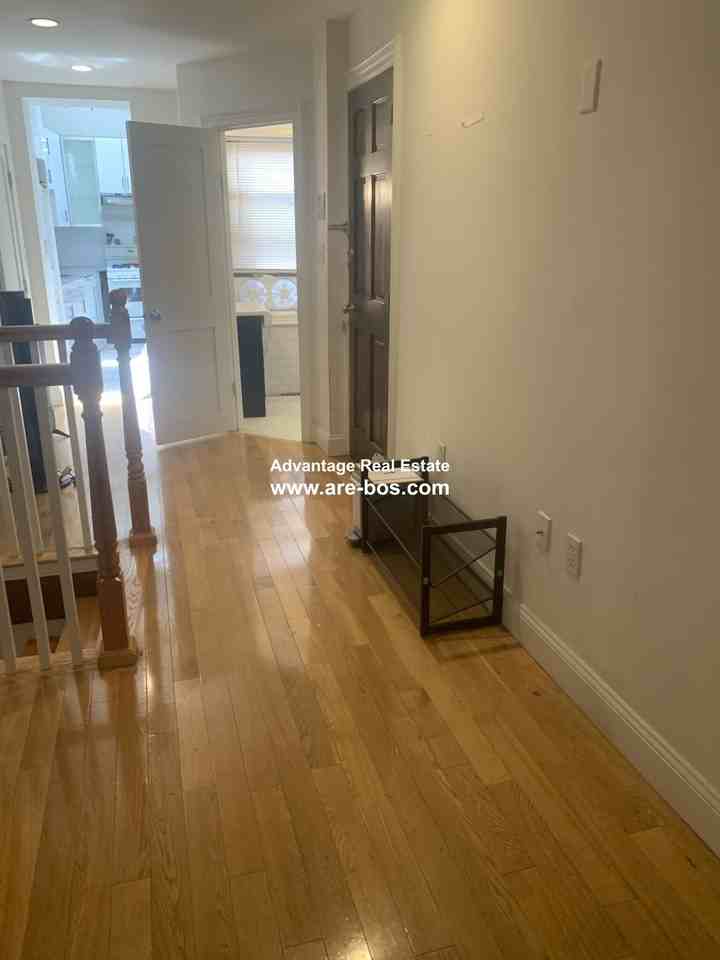 10 Wiget St #2 - Photo 4 of 50