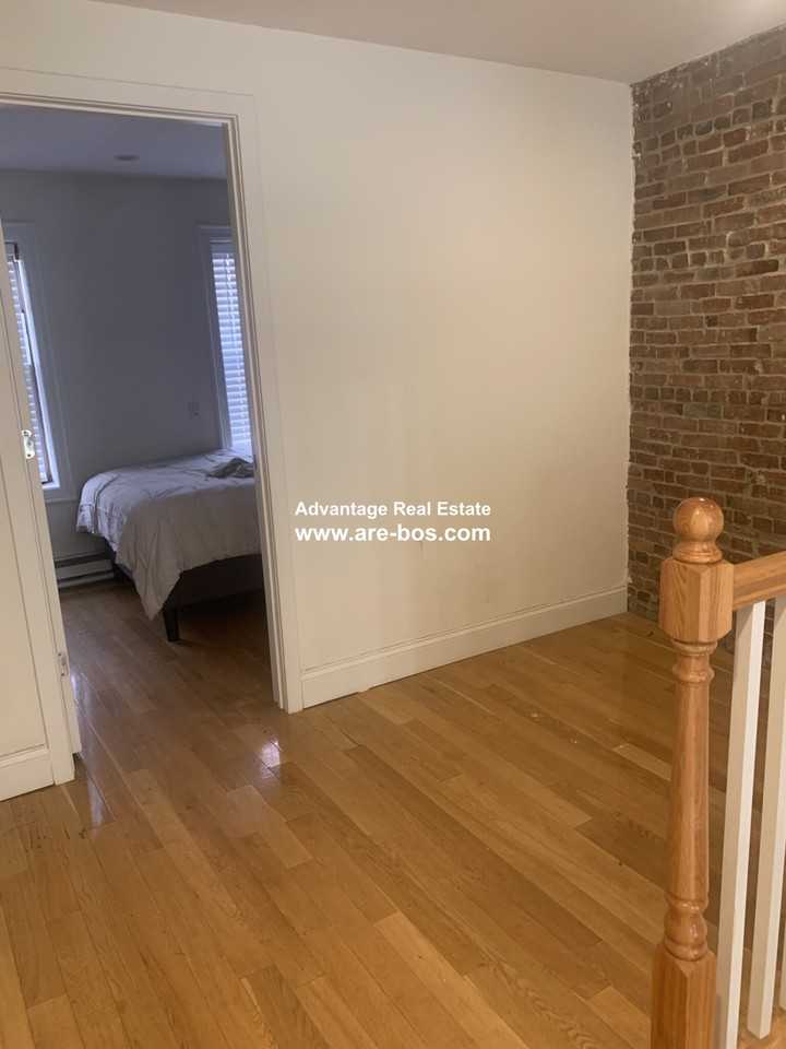 10 Wiget St #2 - Photo 5 of 50