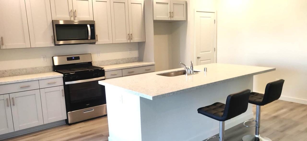 3036 Bugatti Rd #NA - Photo 3 of 16