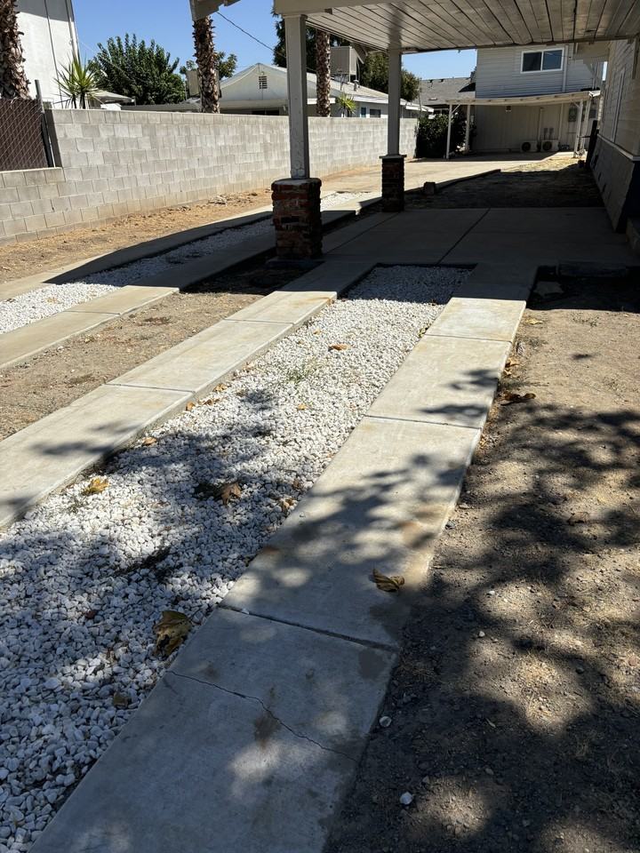 1036 N Pleasant Ave #NA - Photo 4 of 35