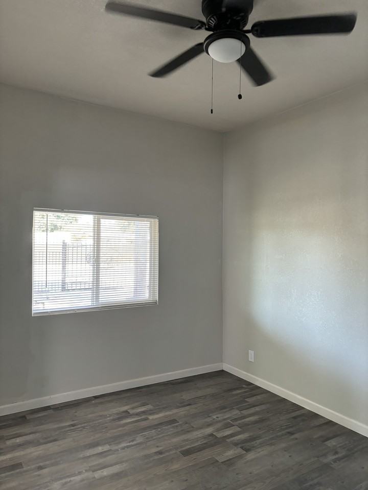 1036 N Pleasant Ave #NA - Photo 6 of 35