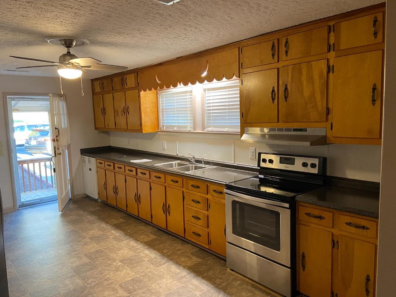 VIRANCHRD877 - Photo 3 of 14