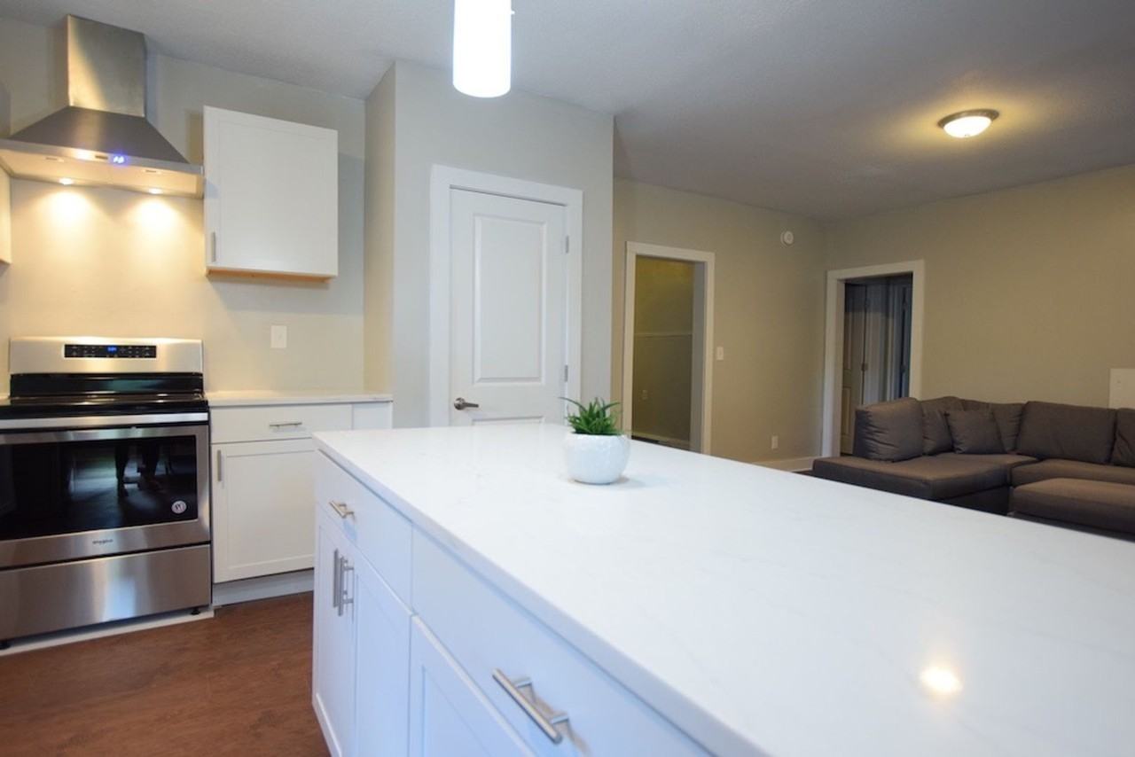 1002 N Aurora Street - Photo 3 of 50