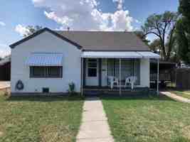 featured image of 2704 S Polk St