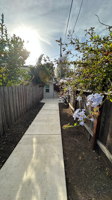 2507 Yuba Ave - Photo 3 of 20