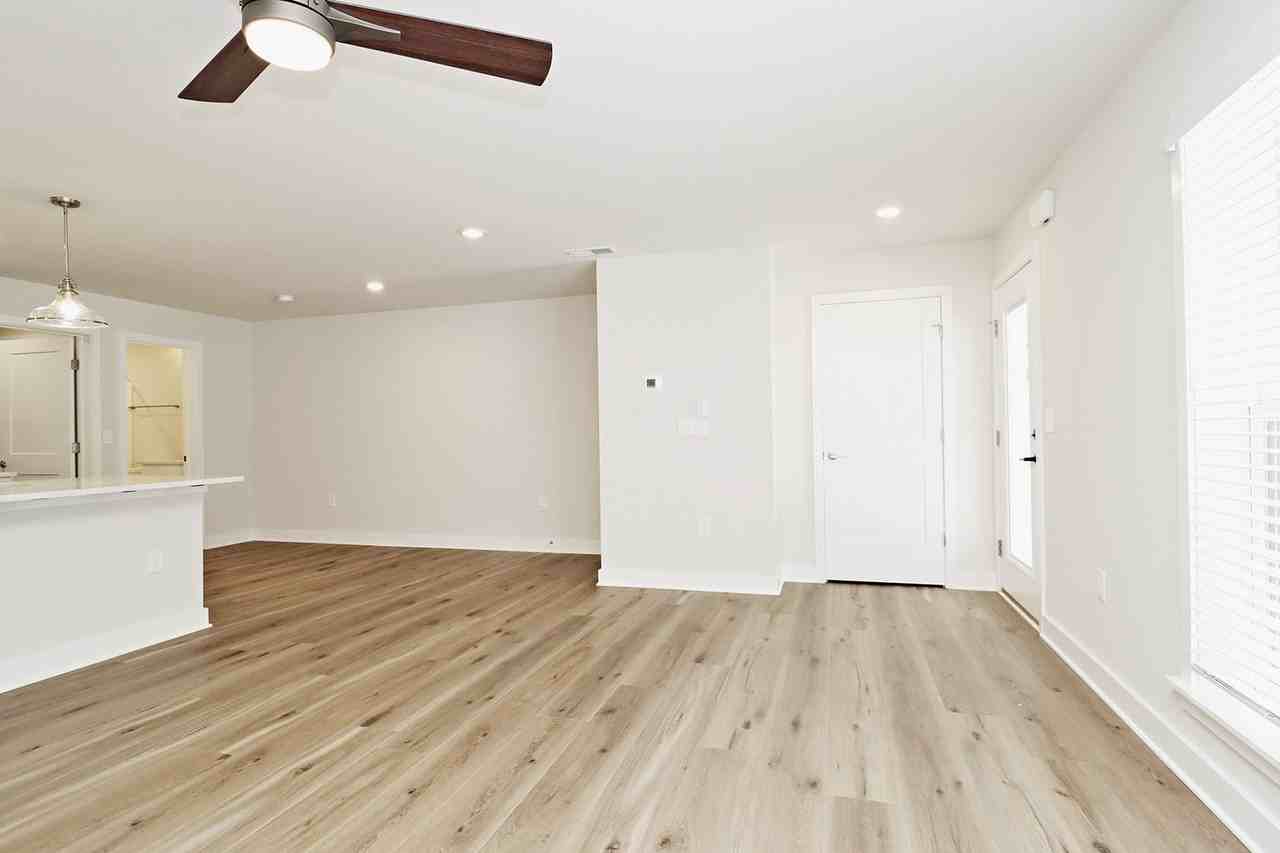 5057 Mary Jackson Ct #B - Photo 4 of 19
