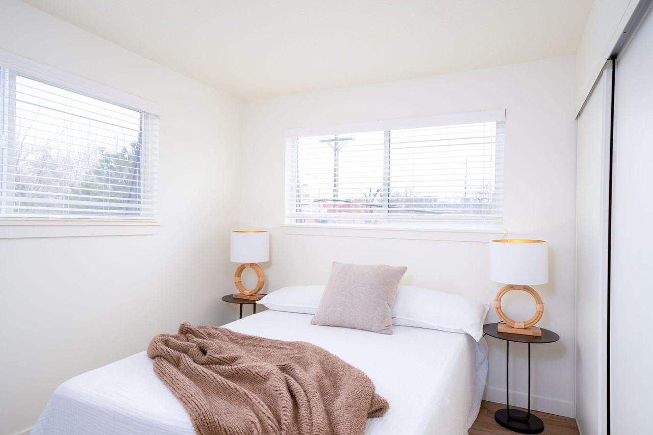 SoTro Apartments - Photo 4 of 33