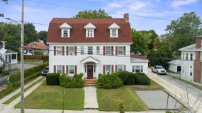 Nice and quiet apartments in New London - Photo 1 of 1