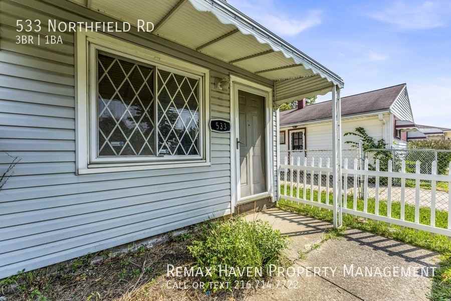 533 Northfield Rd - Photo 2 of 45