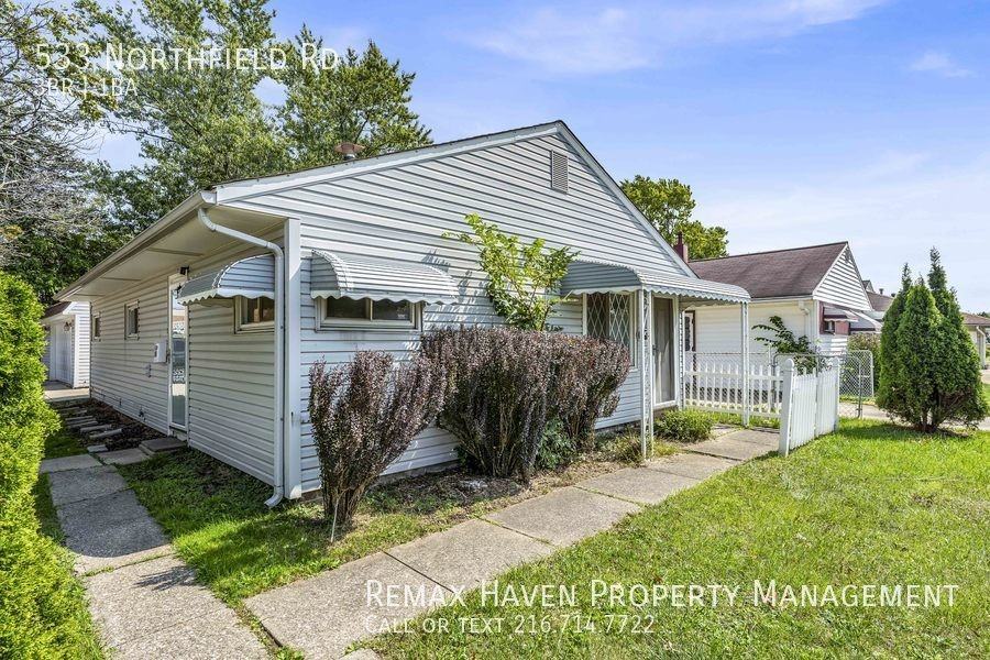 533 Northfield Rd - Photo 3 of 45