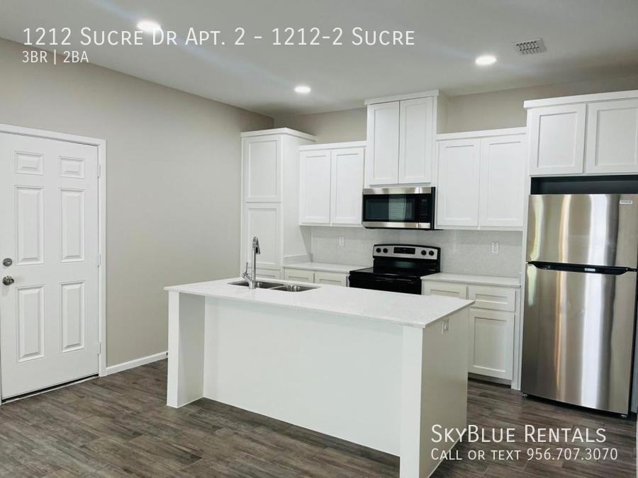 1212 1212 Sucre Dr Apt. 2 - Photo 4 of 10