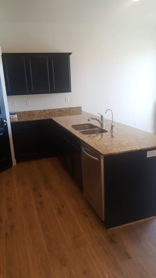 2861 W 100 S - Photo 5 of 50