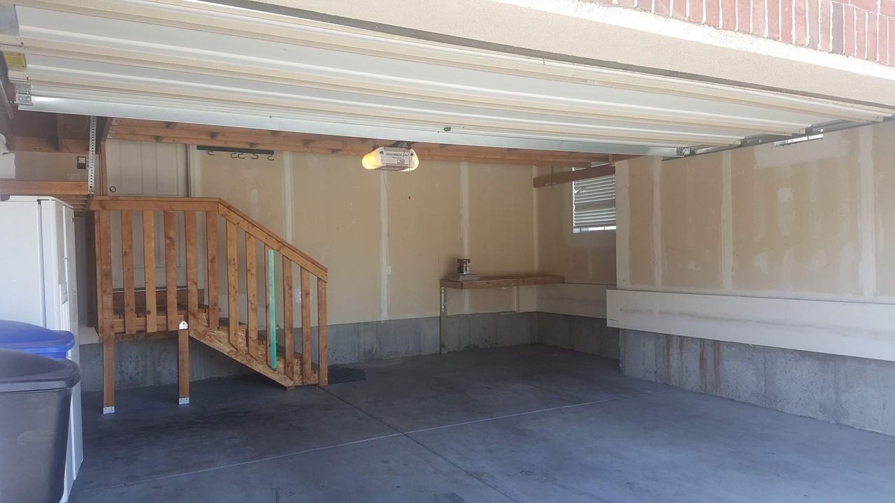 2861 W 100 S - Photo 7 of 50