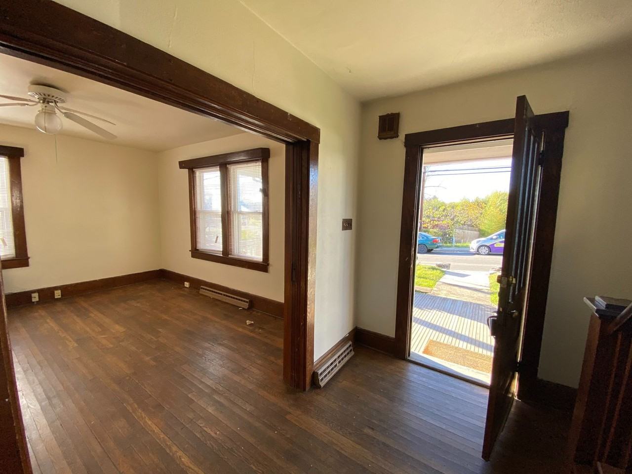 332 Old South High Street - Photo 7 of 29