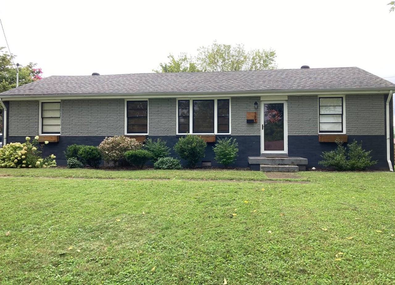 383 Brewer Dr - Photo 2 of 28