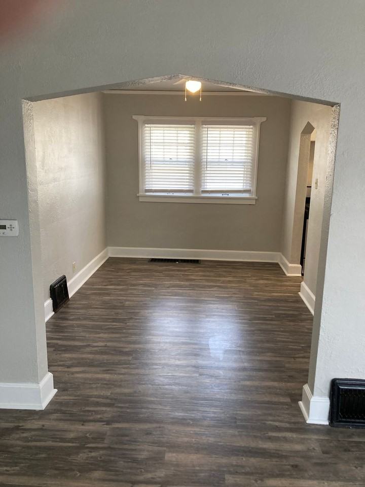 3808 68th St - Photo 4 of 14