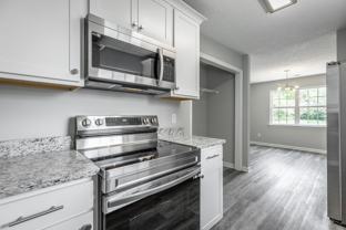 2011 S Lyerly St - Photo 1 of 1