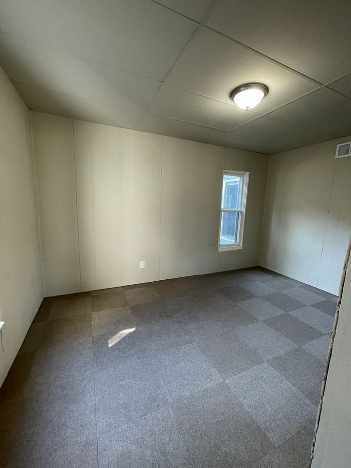 631 3rd St - Photo 5 of 13