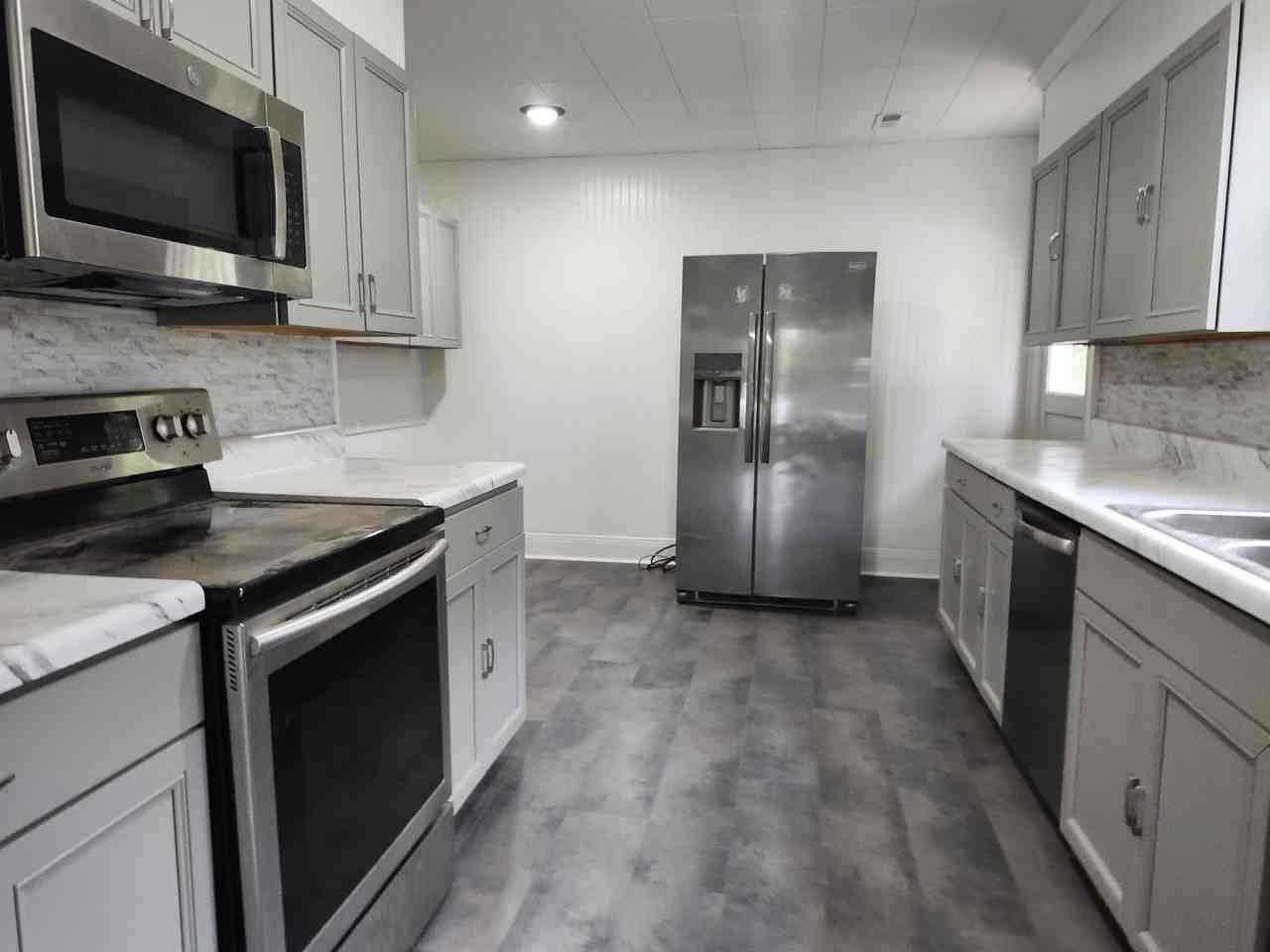 3806 Wiley Ave - Photo 4 of 22