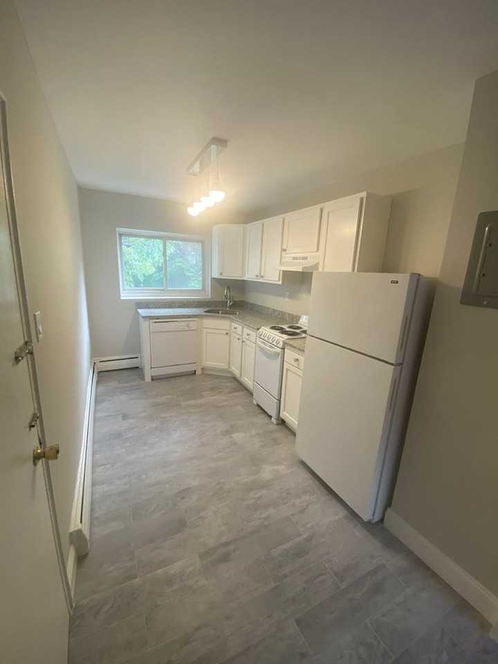 75 Chiswick Rd - Photo 4 of 7