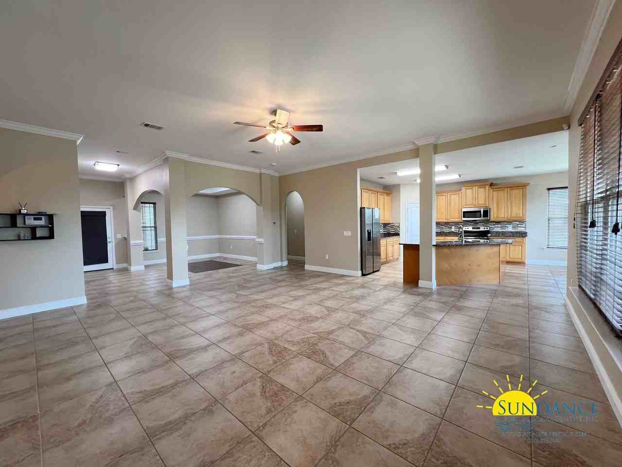 539 Tom Sawyer Ln - Photo 3 of 25